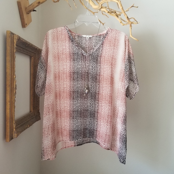 CAbi Tops - Cabi Abstract Dolman Top